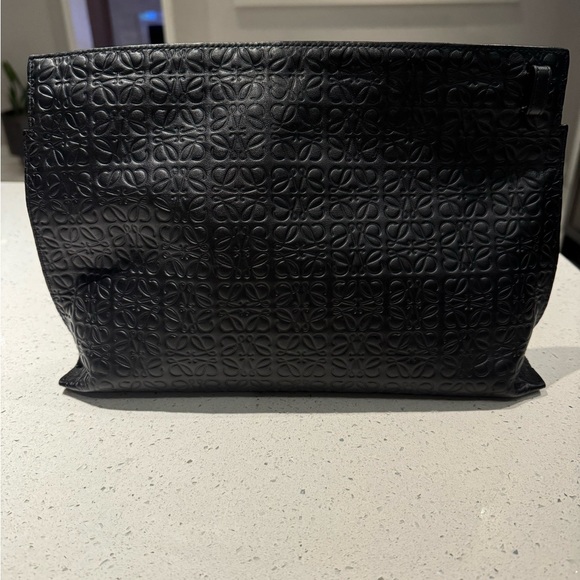 Loewe T pouch - Picture 2 of 9